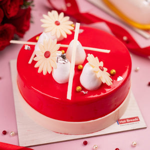 
                  
                    Load image into Gallery viewer, Valentine&amp;#39;s Premium Strawberry Love Cake - 2025
                  
                